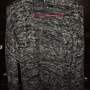 Kendall and Kylie cardigan 💕